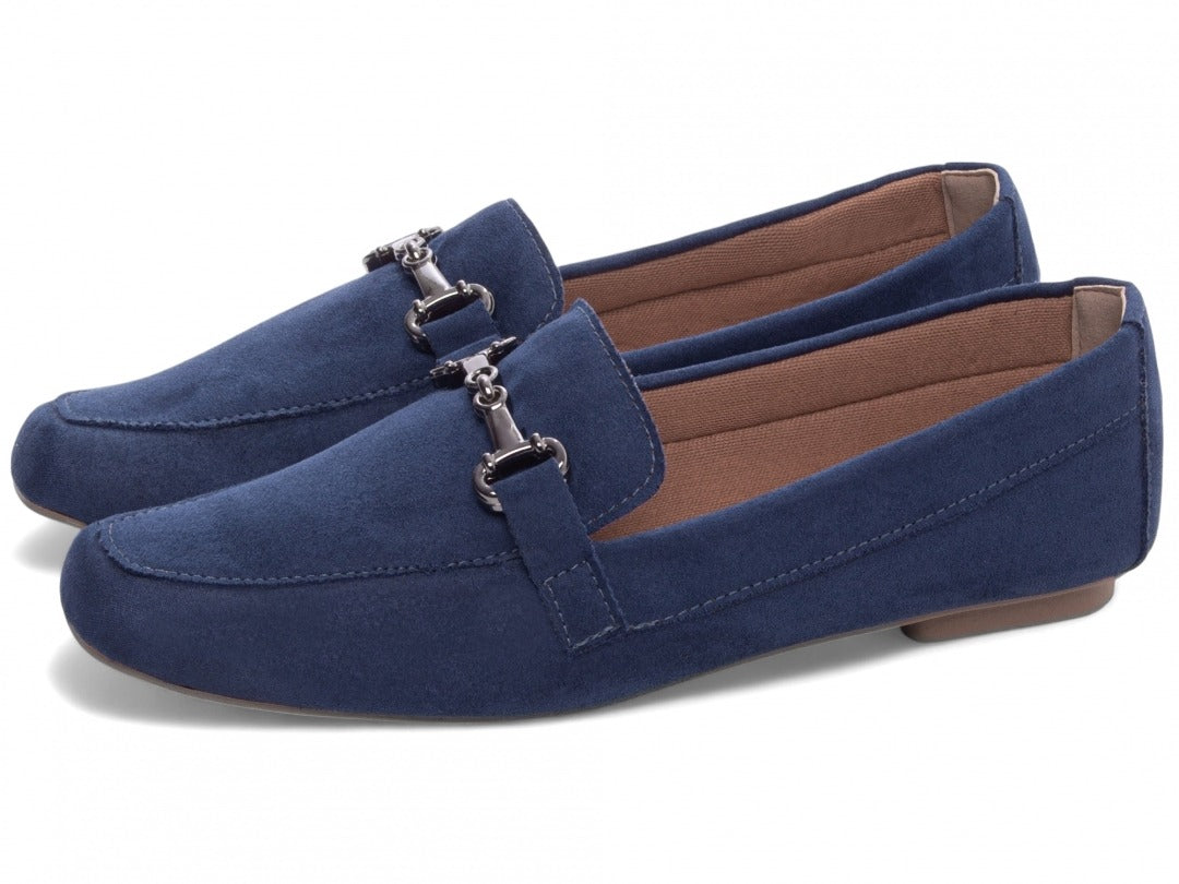 Mocassim Feminino Bico Alongado em Camurça Azul