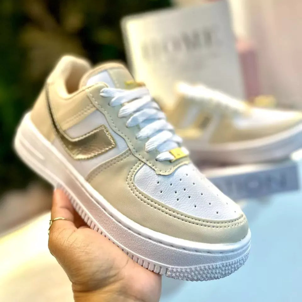 Tênis Duck Low Branco com Dourado Feminino Confortável - Vecalzare