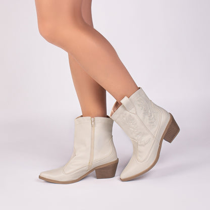 Bota Texana Feminina Cano Baixo Off White