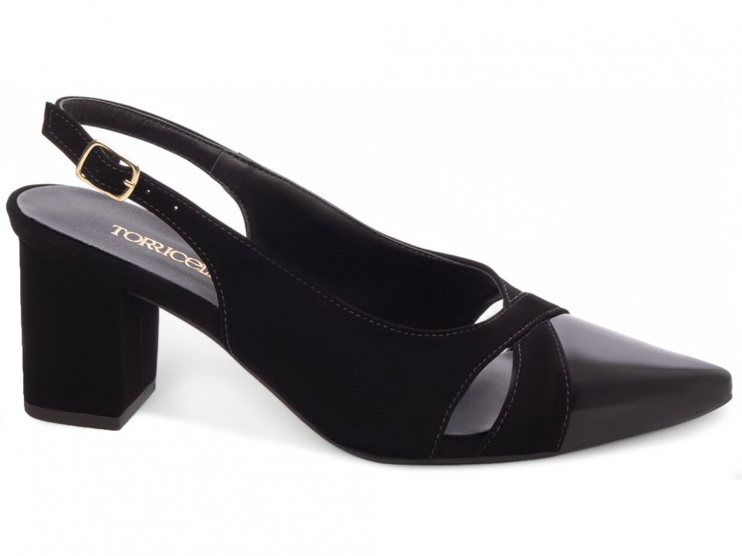 Sapato Scarpin Preto com Fivela