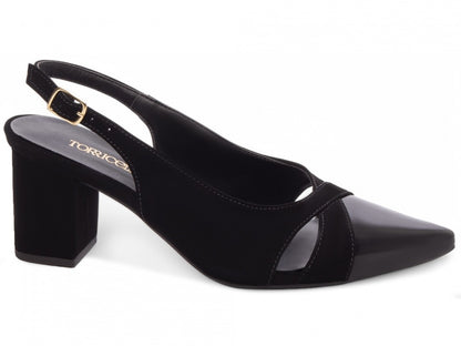 Sapato Scarpin Preto com Fivela