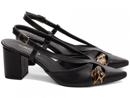 Sapato Scarpin Preto com Onça