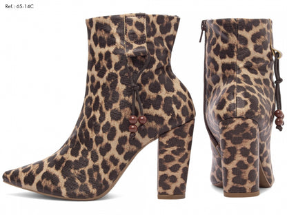 Bota Cano Curto Onça Estampada