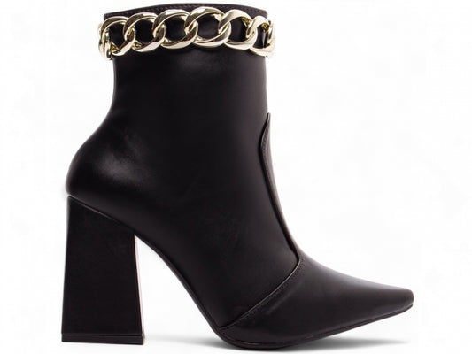 Bota Feminina Bico Fino Cano Médio Preto