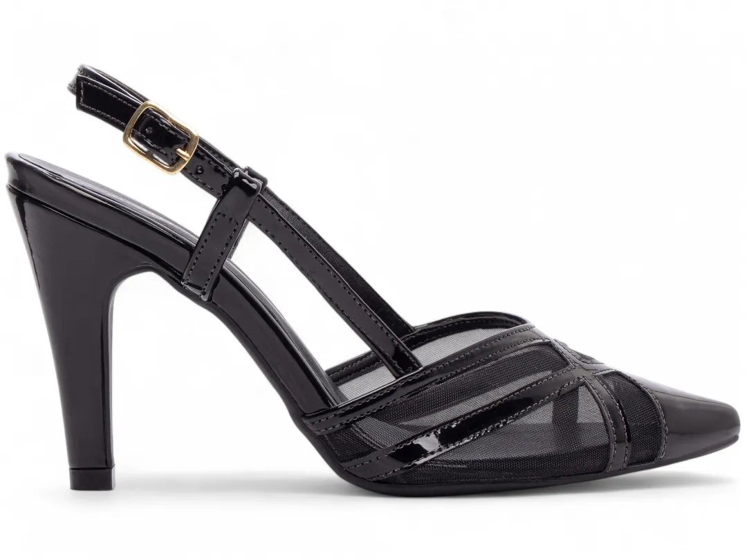 Sapato Scarpin Preto com Fivela